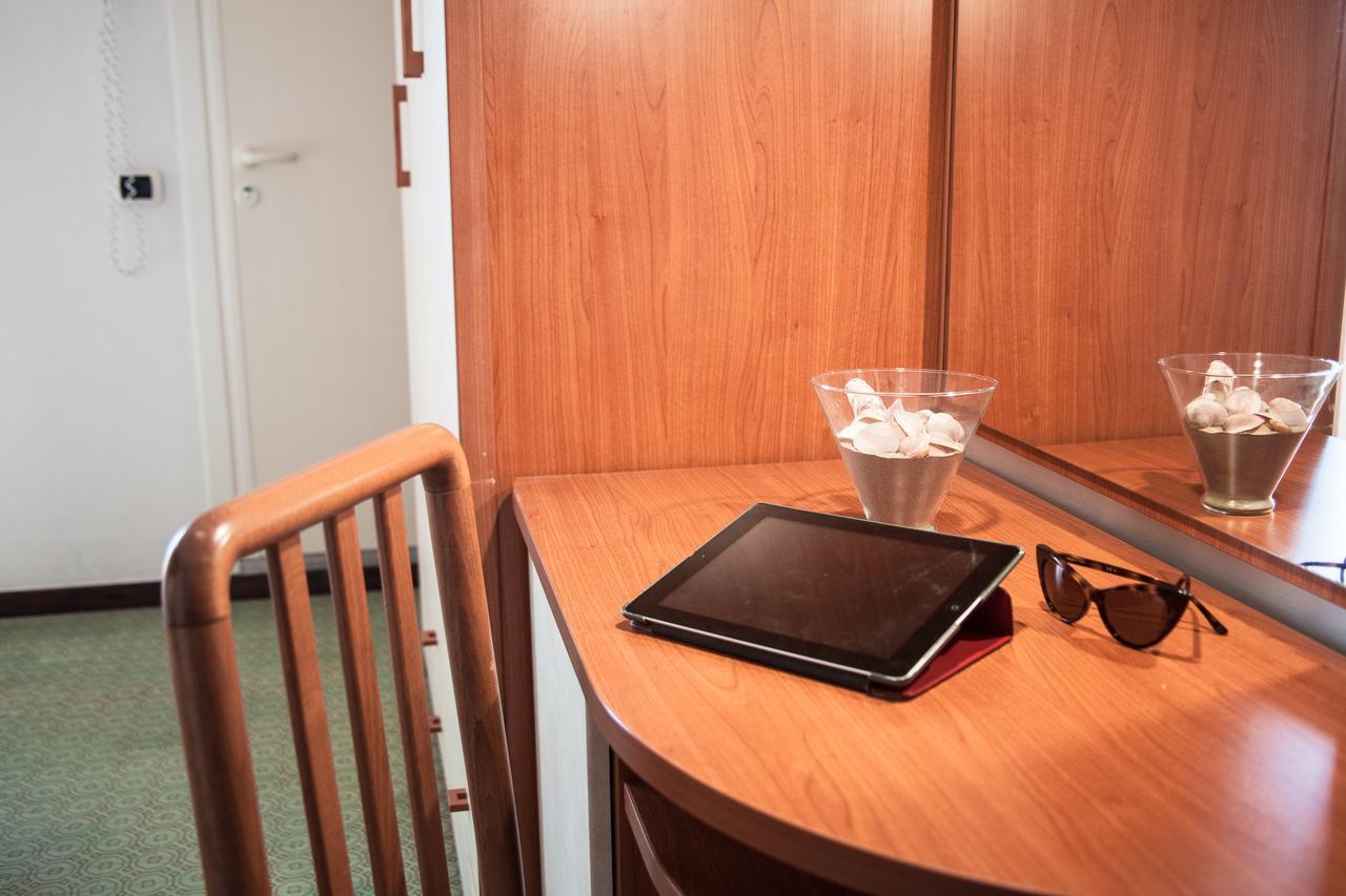 Hotel Sandra Gatteo a Mare Zewnętrze zdjęcie