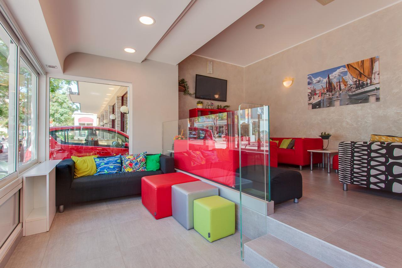 Hotel Sandra Gatteo a Mare Zewnętrze zdjęcie