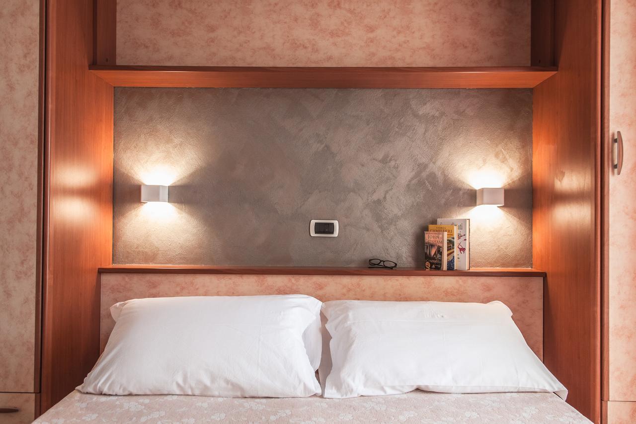 Hotel Sandra Gatteo a Mare Zewnętrze zdjęcie