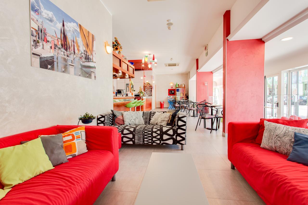 Hotel Sandra Gatteo a Mare Zewnętrze zdjęcie